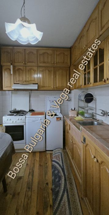 Продава се Тристаен апартамент в Горна Оряховица - 80 кв.м за 1188 €/кв.м - Снимка #6