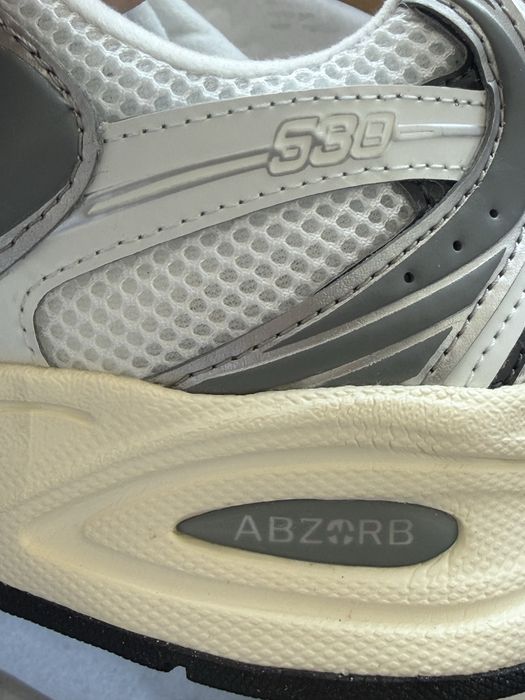 Продам New Balance 530