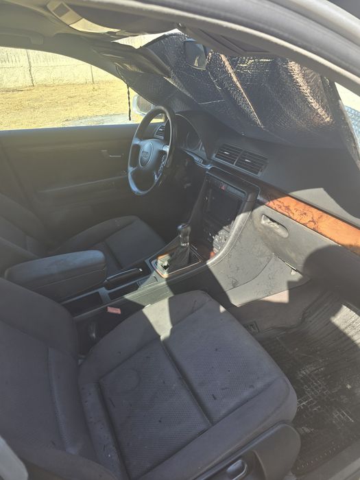 Vand Audi A4 2003