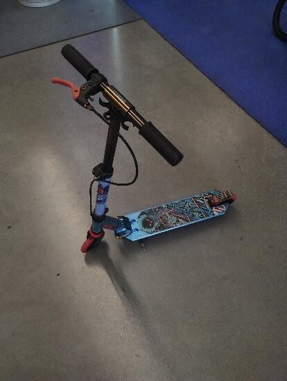 Trotinetă cu Suspensie şi - produs resigilat - (SecondHand) Decathlon