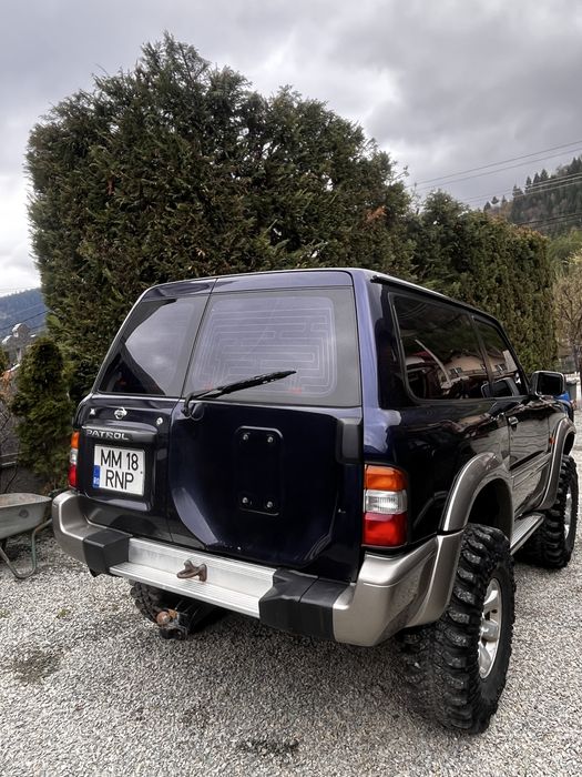 Nissan patrol y61 autoutilitara