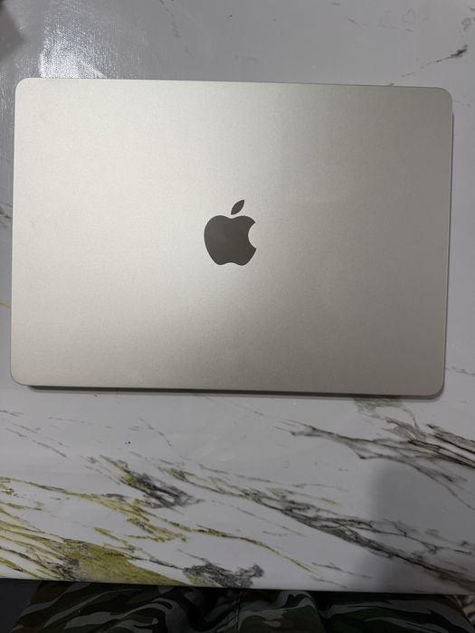 Macbook air m4 silver 16/256
