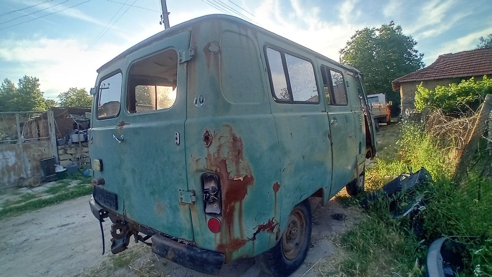 Уаз 452 на части