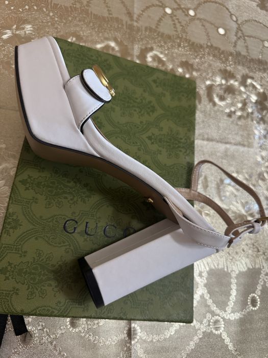 Дамски сандали Gucci