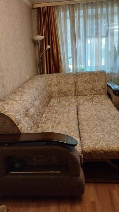 Продам угловой диван