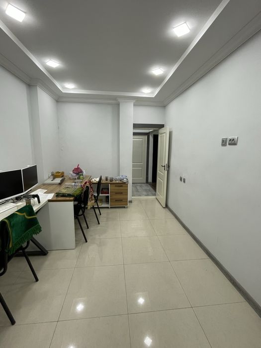 Аренда под офис метро Новза 2 та жой ёнма ён жойлашган