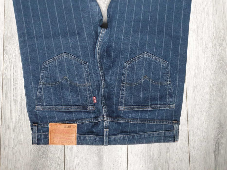 Blugi LEVI'S 501 '93 - Marime W33 L32 (Talie 89 cm)