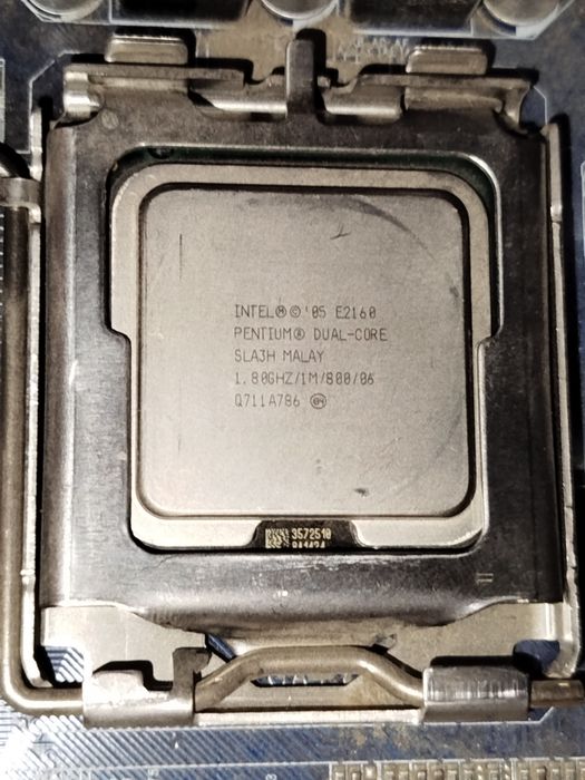 плата Gigabyte GA-946GMX-S2 (платформа Socket LGA775)