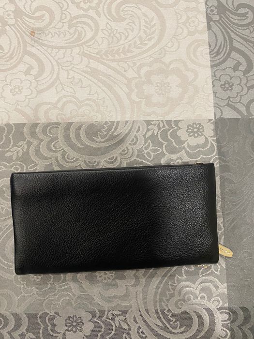 Дамски портмонета