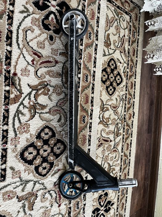 дека самоката с вилкой