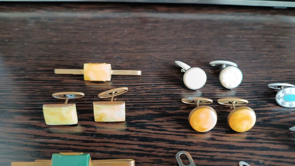 Запонки СССР.   1500 за пару               .