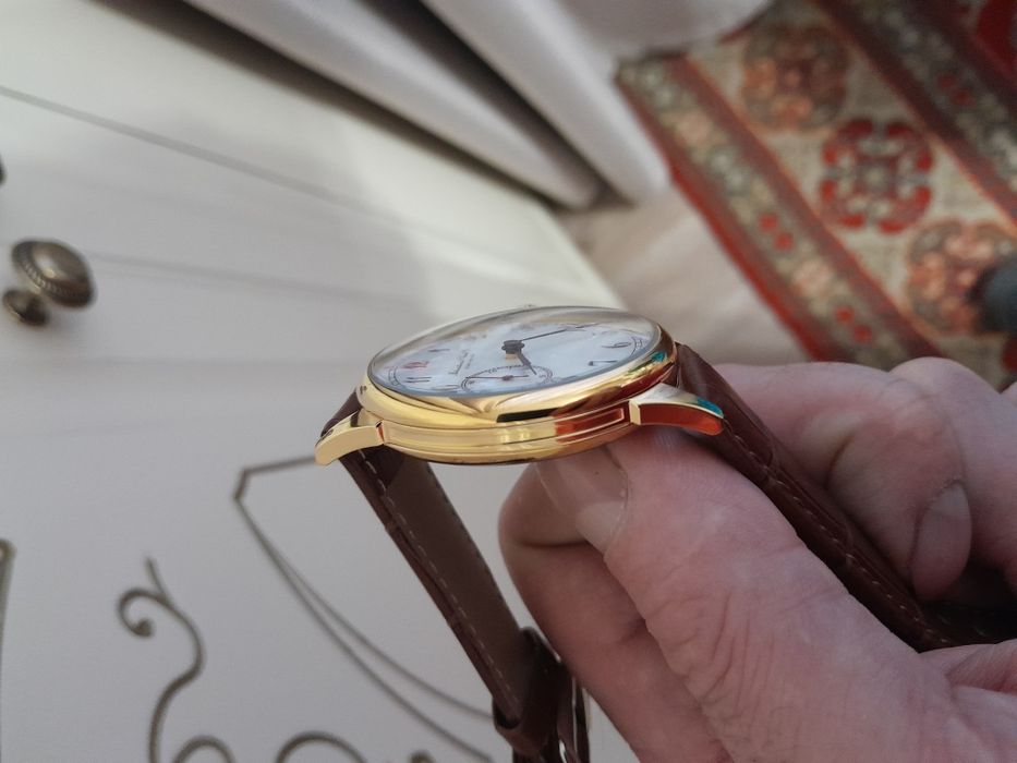 Продам новые часы СССР