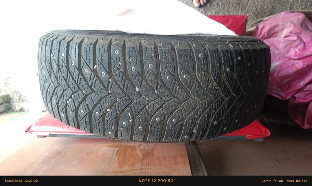Зимняя резина 215/55R17 TRIANGLE
