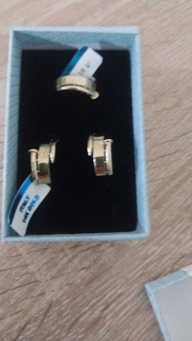 Продам золотой комплект