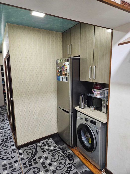 Продаётся 2х ком. в центре города, ор-н Космонавты, Интерпол (НБ)