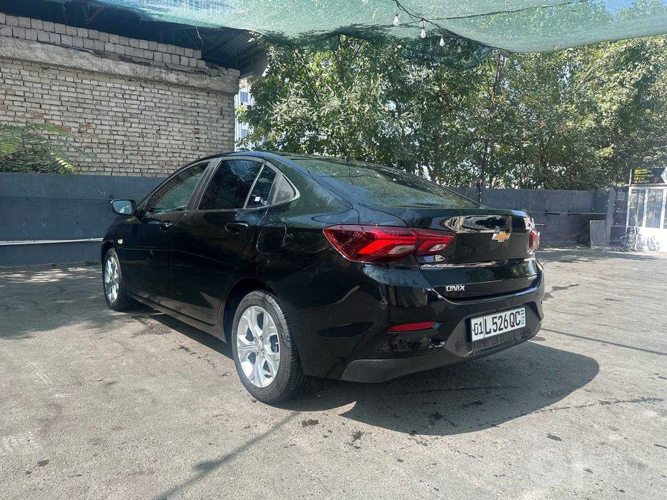 shevrolet onix premier 2 turbo