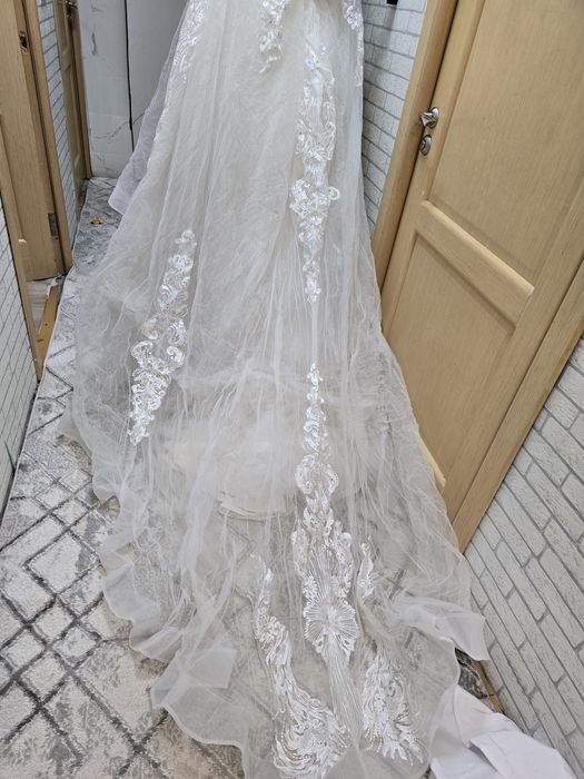 Свадебные платья новые