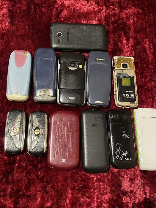 Легендарный телефон Nokia