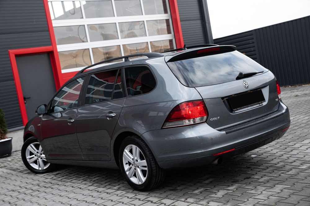 Wolkswagen Golf 6 2012 1.6 Diesel Dotat Euro5  model Match 8 roti