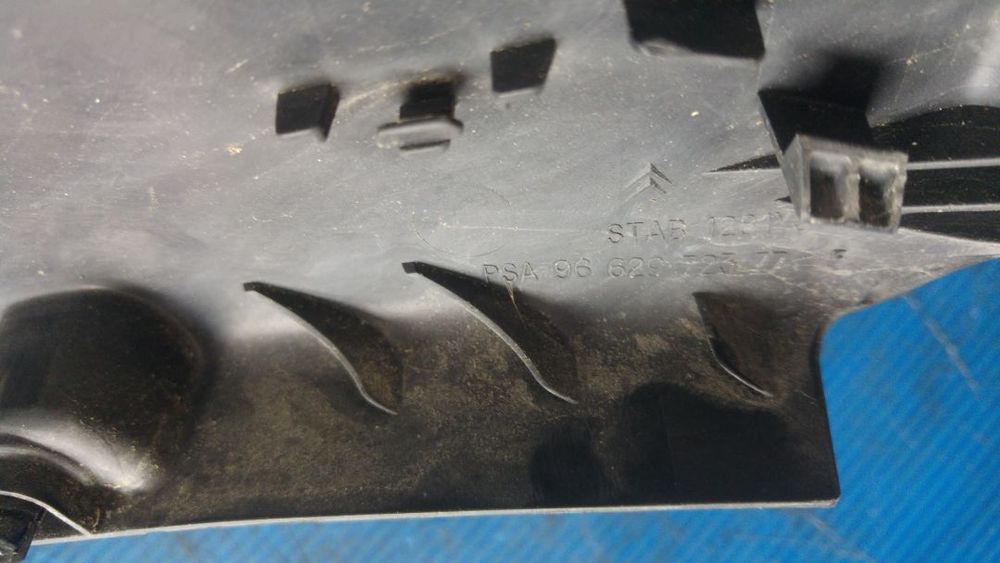 aparatoare interior haion stanga citroen c5 3 break dupa 2008 9662972377