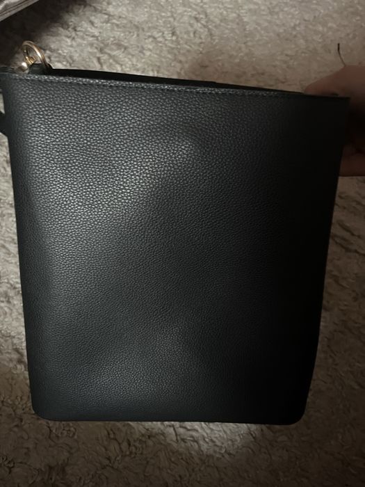 Чанта с дълга дръжка черна с 3 отделения