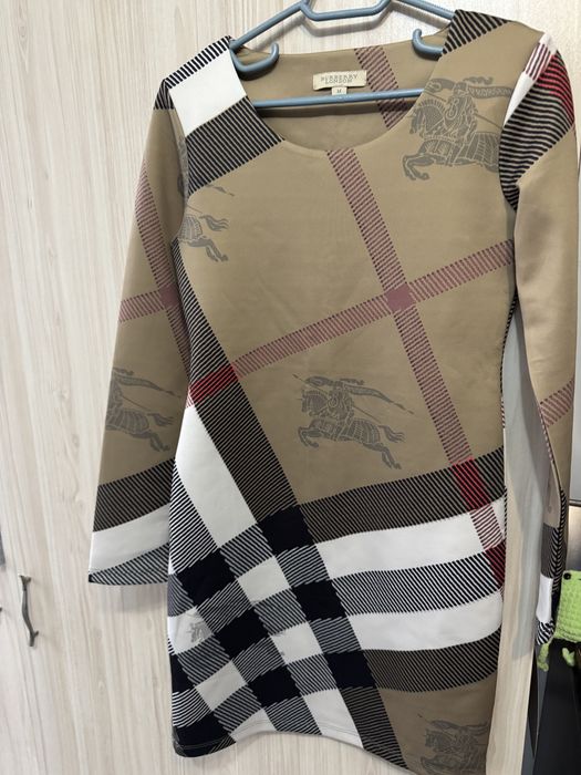 Дамска рокля Burberry London