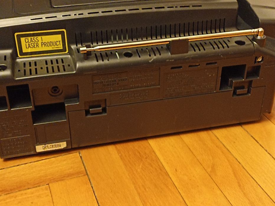 Radio-Cd, Panasonic RX-DS17 (predecesorul lui RX-DS27), stare buna.