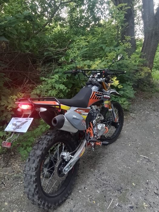 Индуро 250 кубов новый