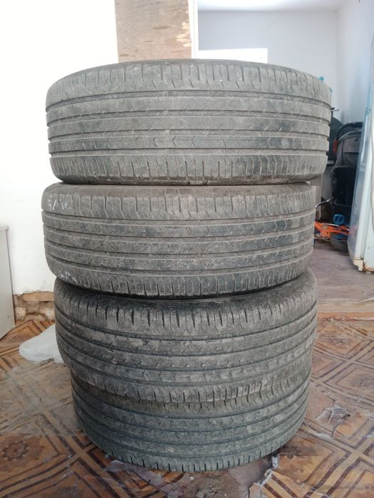 Продам шины континитал