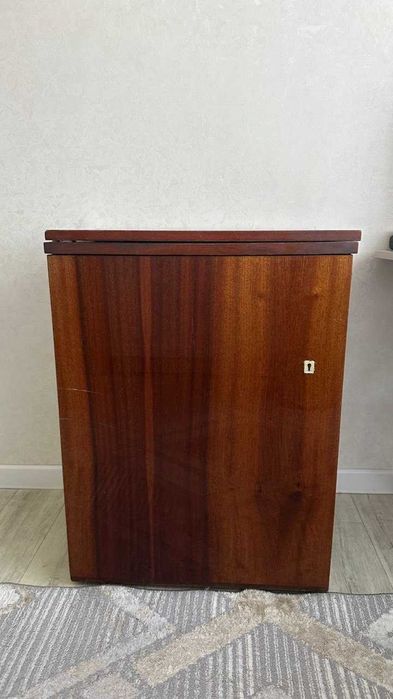 Швейная машина Чайка