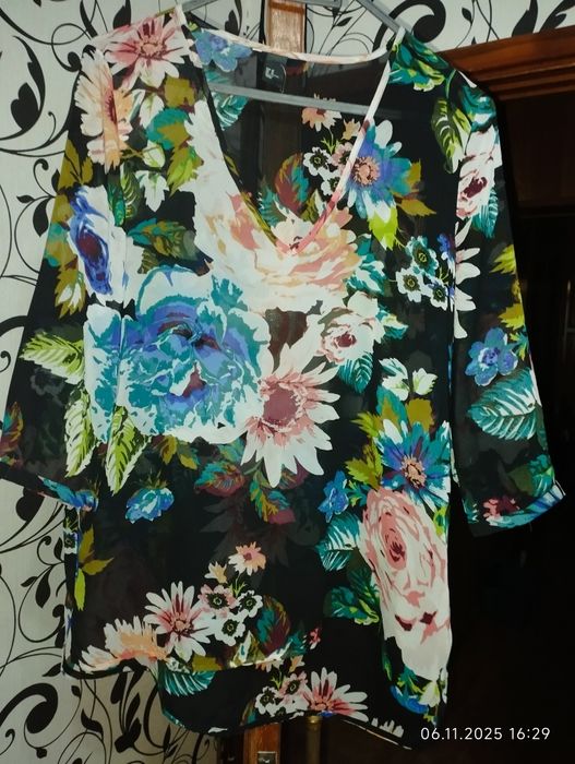 Продаются женские кофточки шелковые Импортные