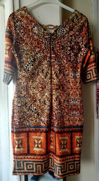 Vand rochie marimea 42