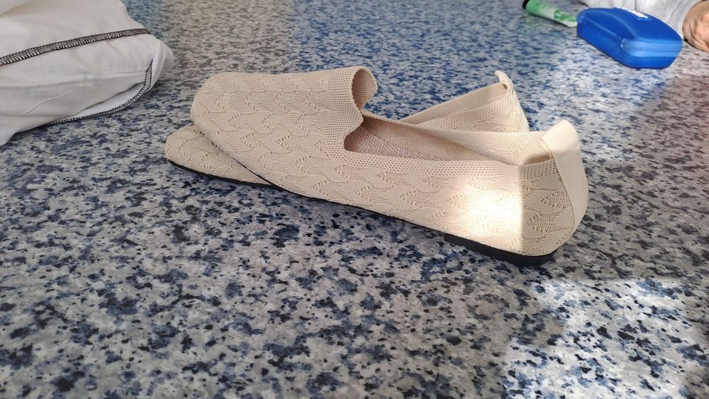 Продам летние балетки