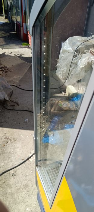 Vitrine frigorifice verticale