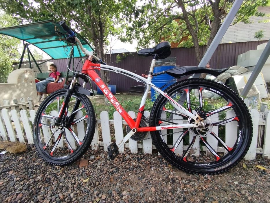 Велосипед спортивный