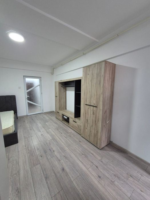 Garsonieră de închiriat bl G 120