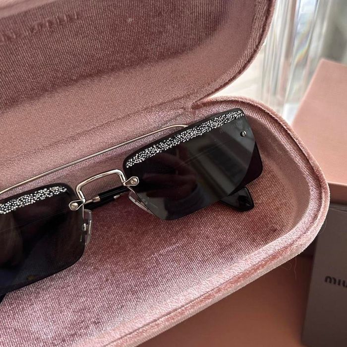 Слънчеви очила Miu Miu лимитиран модел