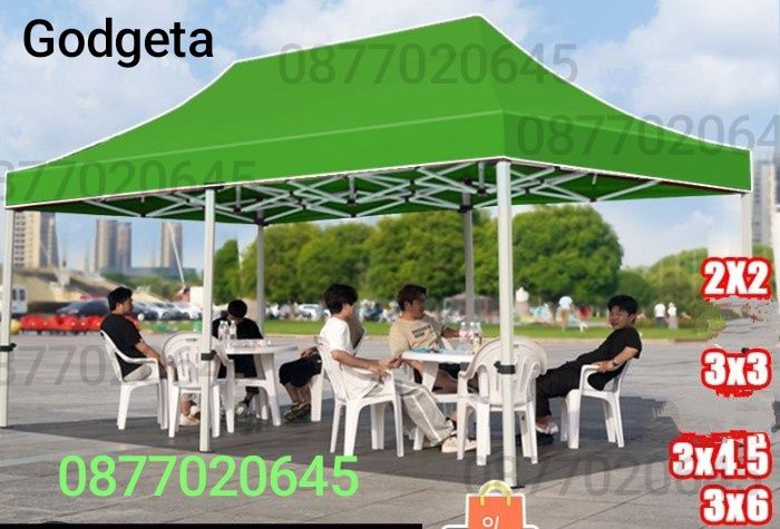 Шатри 3×3 3×4,5 3×6. Подсилена с непромокаемо покривало и страници.