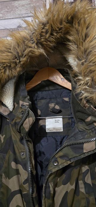 Bershka L-мъжка парка /яке (х-326)