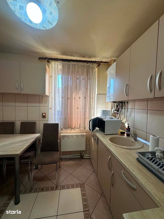 Ap.2 camere,Centru