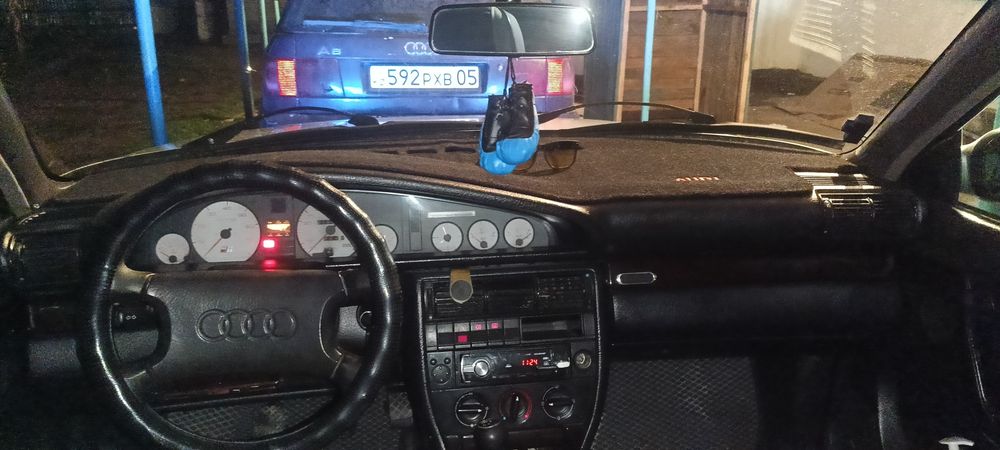 Ауди 100 с4 1993 год