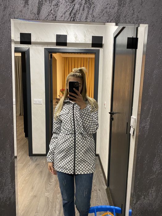 Есенно яке/ Преходно яке