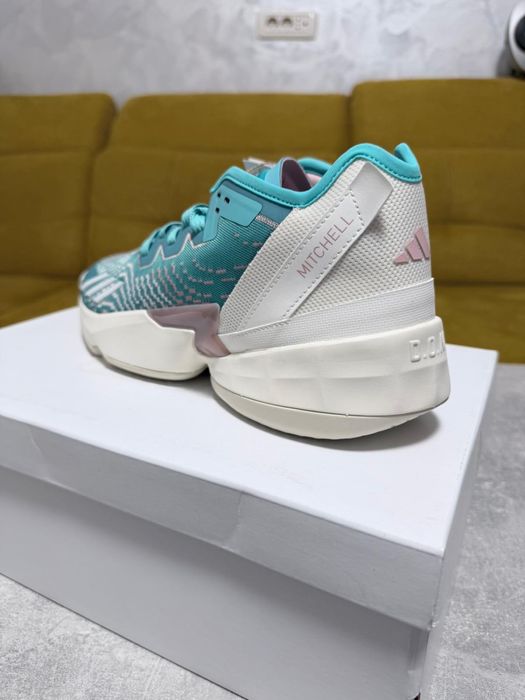 Adidas Don Issue