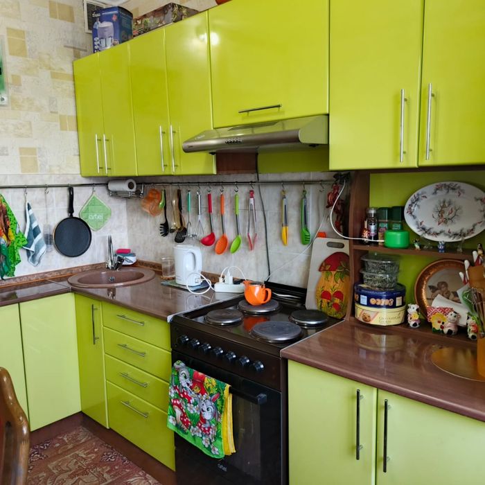 Продам 4х комнатную квартиру