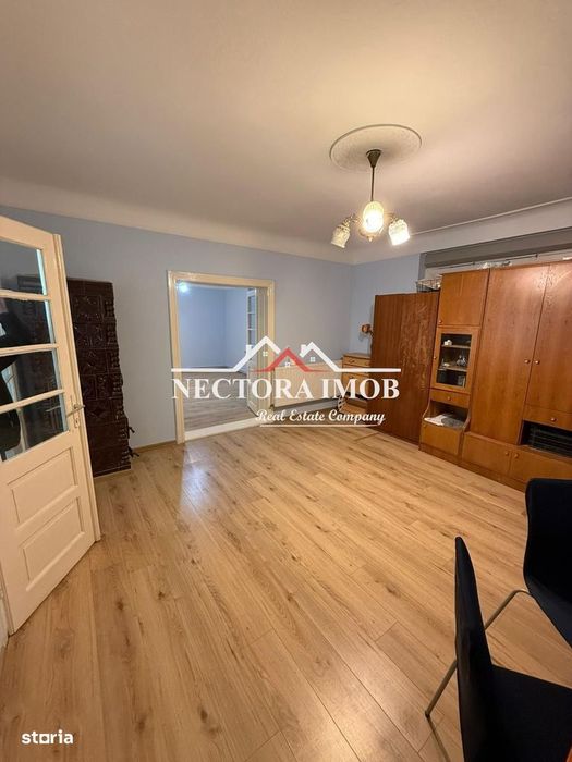 NECTORA IMOB-Apartament la casa, curte proprie, 86 mp, Parcare, 3 cam.