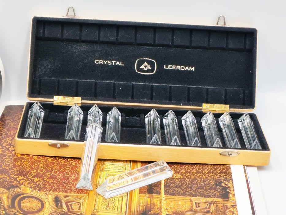Crystal Leerdam, Антикварни фасетирани , кристални поставки за ножове
