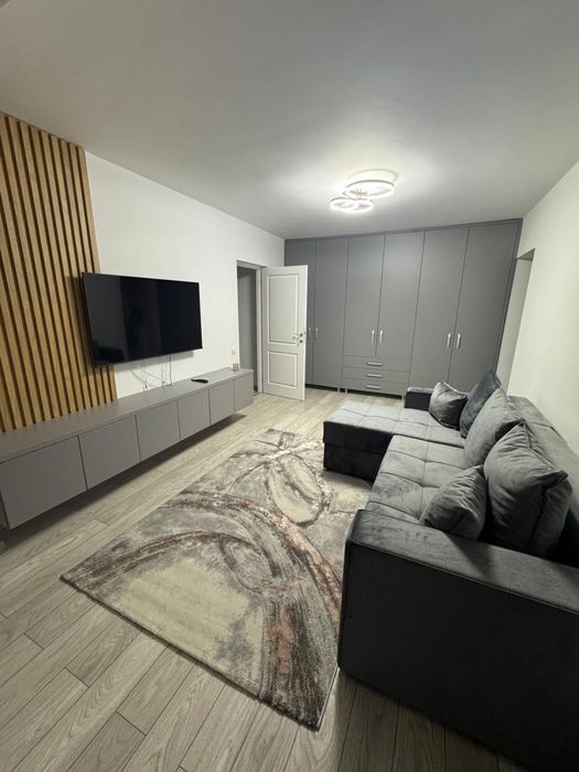 Inchiriez apartament 2 camere
