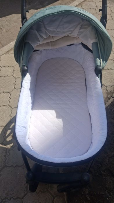 Коляска  2  в  1