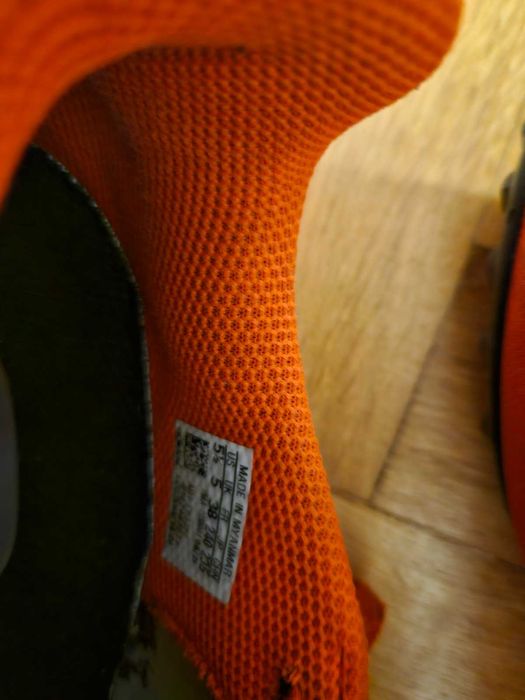 Бутонки Адидас 38ми номер