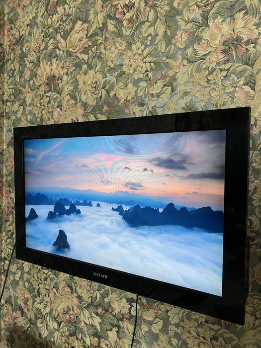 Продам Телевизор sony